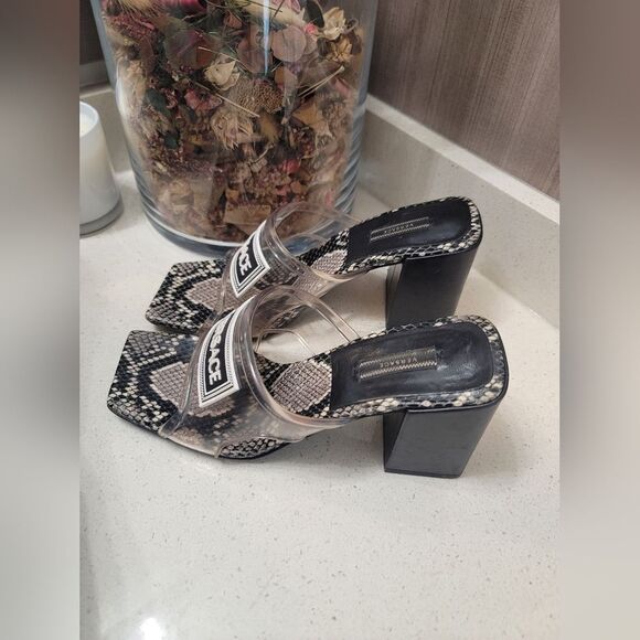 Versace 70 PVC Snakeskin sandal Sz 38 - Picture 3 of 11